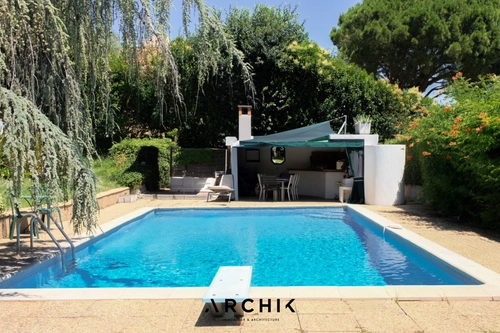 Image d'un maison 7 pièces 235 m² à 895000€ à aubagne (13400)