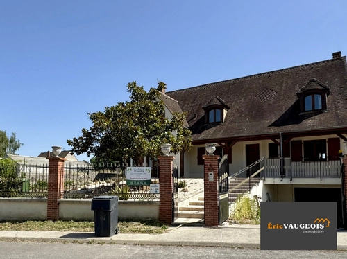 Image d'un maison 8 pièces 230 m² à 295000€ à coulommiers (77120)