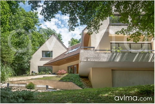 Image d'un maison 10 pièces 360 m² à 1375000€ à l'étang-la-ville (78620)