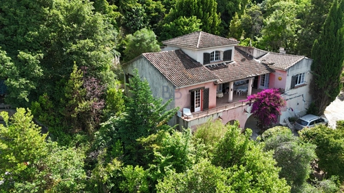 Image d'un maison 5 pièces 180 m² à 444000€ à bagnols-en-forêt (83600)