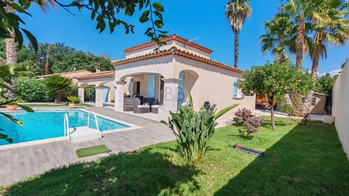 Image d'un maison 4 pièces 130 m² à 695000€ à fréjus (83600)