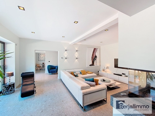 Image d'un maison 7 pièces 265 m² à 850000€ à genas (69740)