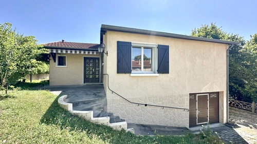 Image d'un maison 5 pièces 121 m² à 590000€ à sainte-foy-lès-lyon (69110)