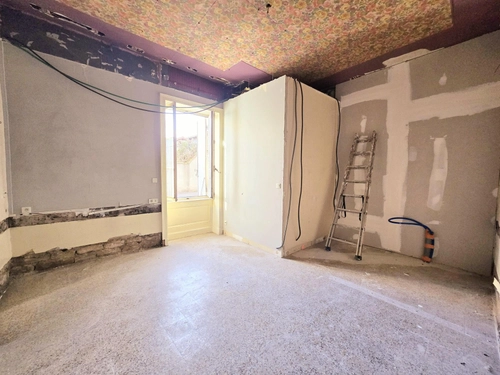 Image d'un appartement 2 pièces 56 m² à 100000€ à anse (69480)