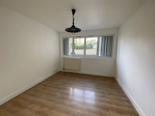 Image d'un appartement 1 pièce 20 m² à 614€ à saint-germain-en-laye (78100)