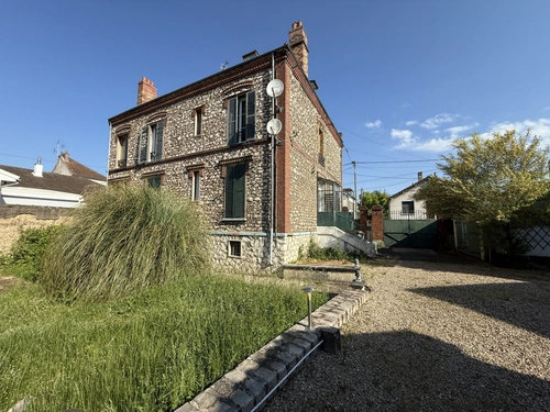 Image d'un maison 12 pièces 282 m² à 369000€ à montereau-fault-yonne (77130)