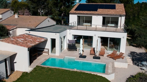 Image d'un maison 8 pièces 298 m² à 1295000€ à châteauneuf-de-gadagne (84470)