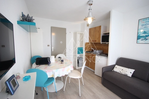 Image d'un appartement 1 pièce 21 m² à 82000€ à chamrousse (38410)