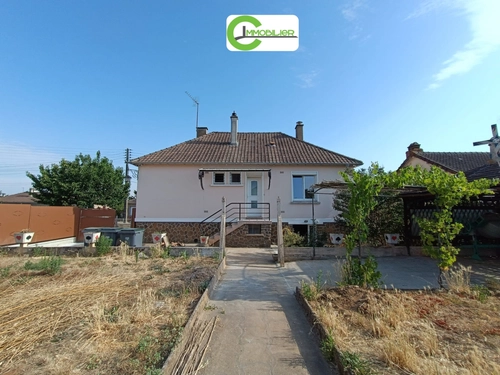 Image d'un maison 4 pièces 76 m² à 750€ à connerré (72160)