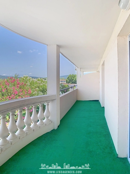 Image d'un appartement 3 pièces 38 m² à 259000€ à cogolin (83310)
