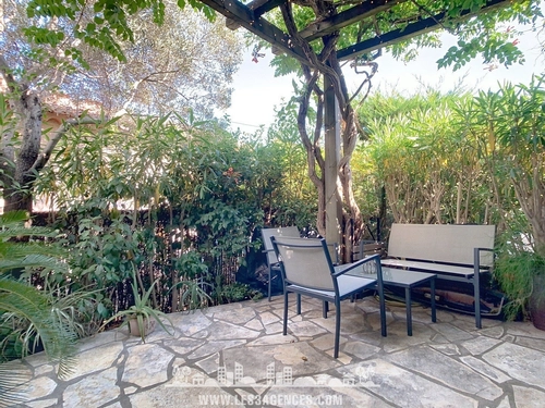 Image d'un maison 2 pièces 30 m² à 238000€ à cogolin (83310)