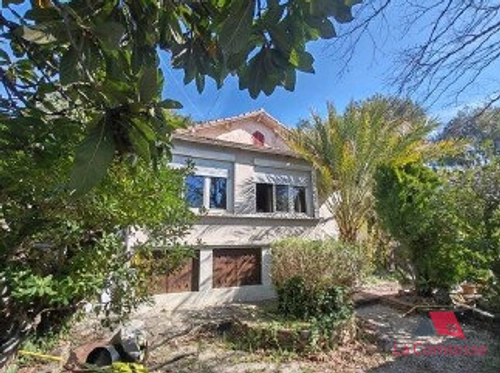 Image d'un maison 5 pièces 90 m² à 570000€ à aubagne (13400)
