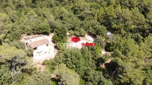 Image d'un maison 4 pièces 90 m² à 457000€ à méounes-lès-montrieux (83136)