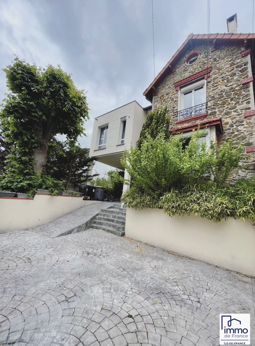 Image d'un maison 7 pièces 149 m² à 410000€ à livry-gargan (93190)