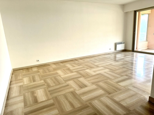 Image d'un appartement 2 pièces 53 m² à 278000€ à vence (06140)