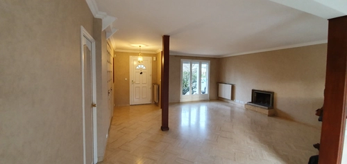 Image d'un maison 6 pièces 120 m² à 1845€ à lésigny (86270)