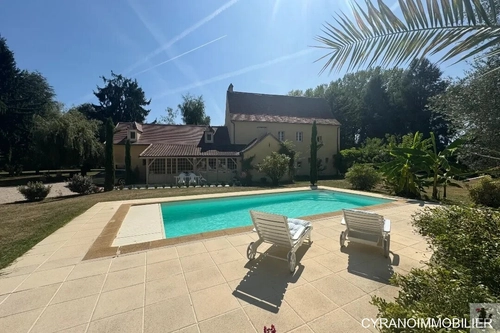 Image d'un maison 12 pièces 286 m² à 860000€ à bergerac (24100)