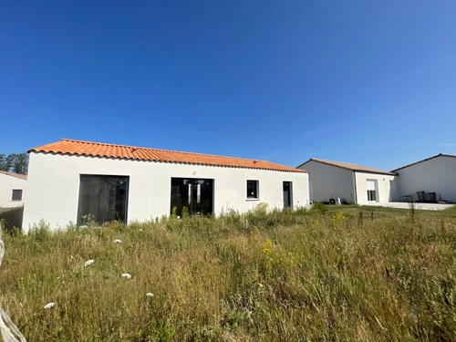 Image d'un maison 3 pièces 69 m² à 191900€ à sallertaine (85300)