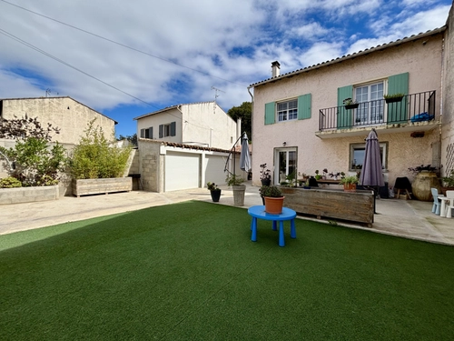 Image d'un maison 5 pièces 140 m² à 355000€ à arles (13104)