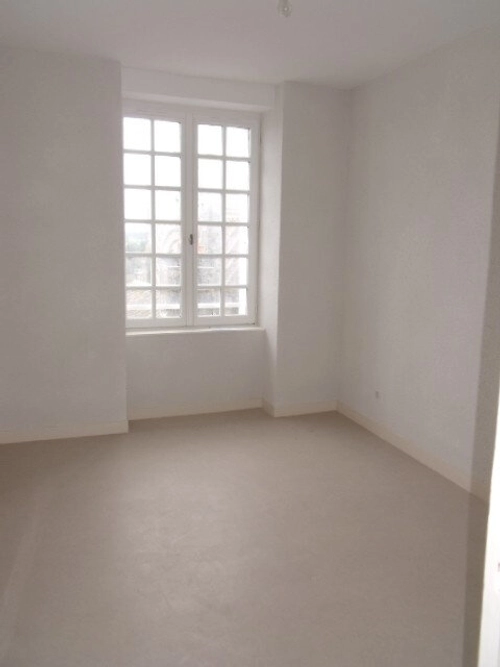 Image d'un appartement 2 pièces 35 m² à 330€ à la ferté-macé (61600)