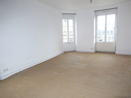 Image d'un appartement 2 pièces 72 m² à 340€ à la ferté-macé (61600)