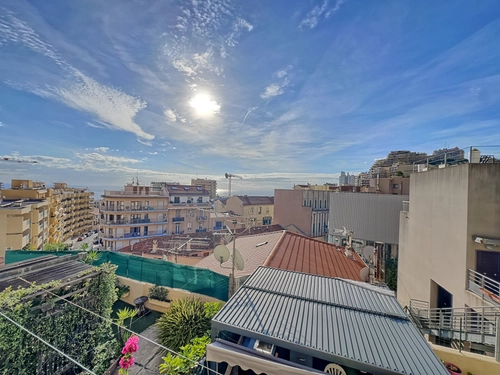 Image d'un appartement 2 pièces 44 m² à 290000€ à beausoleil (06240)