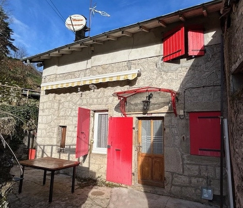 Image d'un maison 4 pièces 80 m² à 75000€ à mariac (07160)