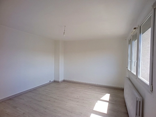 Image d'un appartement 3 pièces 76 m² à 510€ à bar-le-duc (55000)