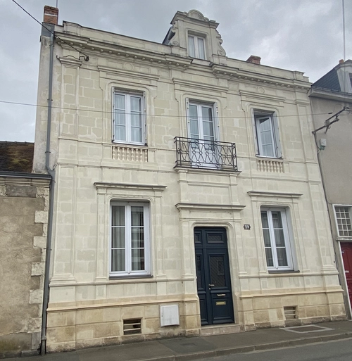 Image d'un maison 9 pièces 207 m² à 341000€ à sablé-sur-sarthe (72300)