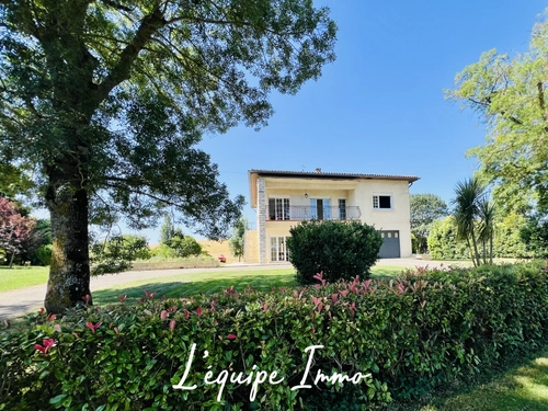 Image d'un maison 7 pièces 190 m² à 280000€ à gimont (32200)