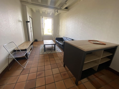 Image d'un appartement meublé 2 pièces 32 m² à 500€ à beaugency (45190)