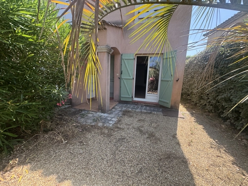 Image d'un maison 4 pièces 87 m² à 1550€ à cogolin (83310)