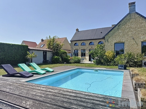 Image d'un maison 6 pièces 243 m² à 714000€ à steene (59380)