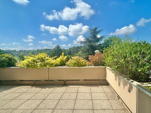 Image d'un appartement 2 pièces 60 m² à 299000€ à saint-genis-laval (69230)