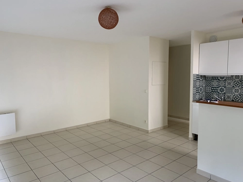 Image d'un appartement 3 pièces 56 m² à 678€ à blaye (33390)