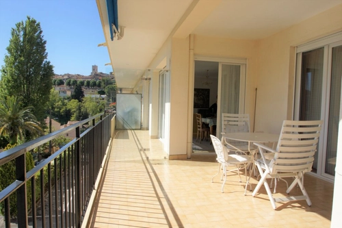 Image d'un appartement 3 pièces 78 m² à 362000€ à vence (06140)