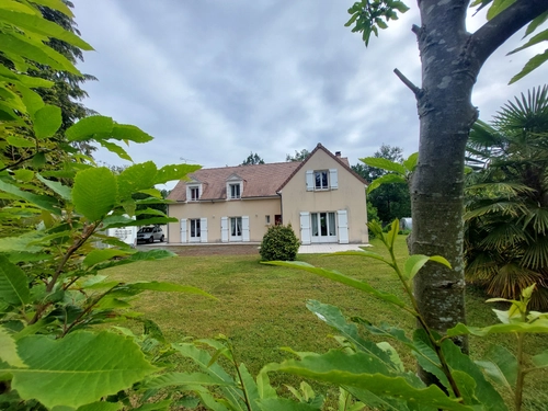 Image d'un maison 6 pièces 196 m² à 357000€ à la flèche (72200)