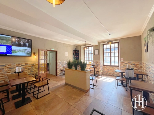 Image d'un maison 8 pièces 230 m² à 249000€ à blet (18350)