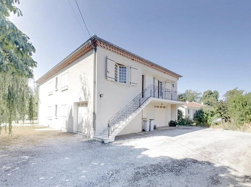 Image d'un maison 9 pièces 195 m² à 213000€ à soual (81580)