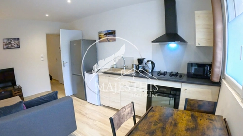 Image d'un appartement 2 pièces 31 m² à 850€ à bormes-les-mimosas (83230)