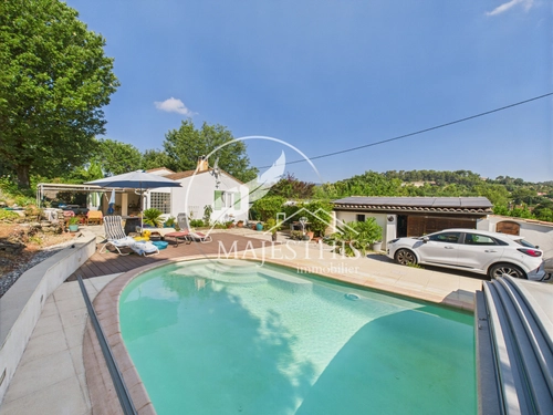Image d'un maison 5 pièces 103 m² à 449000€ à garéoult (83136)