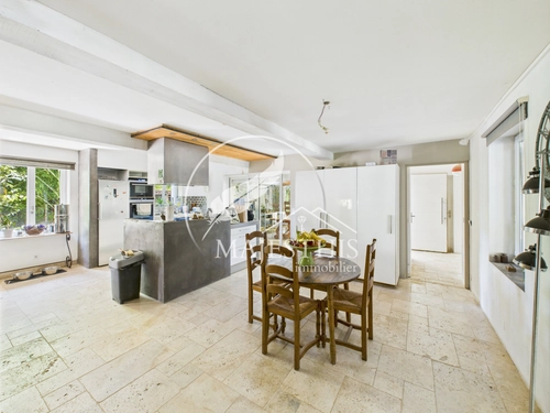 Image d'un maison 7 pièces 295 m² à 790000€ à néoules (83136)