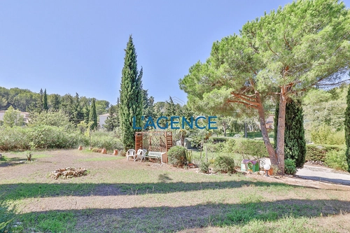 Image d'un maison 10 pièces 190 m² à 949000€ à carqueiranne (83320)