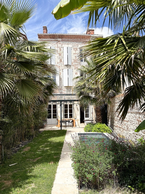 Image d'un maison 6 pièces 270 m² à 945000€ à agen (47000)