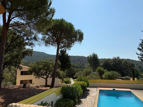 Image d'un maison 9 pièces 266 m² à 1350000€ à bormes-les-mimosas (83230)