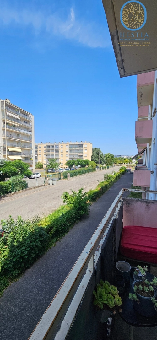 Image d'un appartement 4 pièces 66 m² à 90000€ à romans-sur-isère (26100)