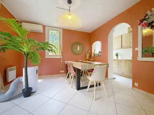 Image d'un appartement 1 pièce 25 m² à 162000€ à les lones (83140)