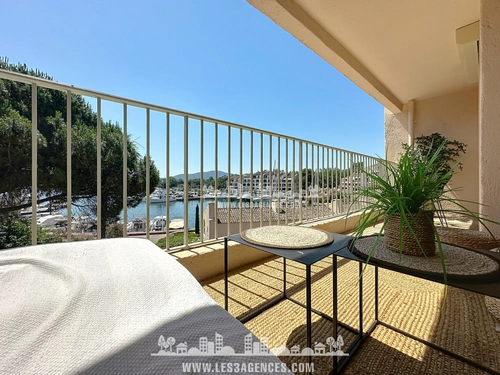 Image d'un appartement 3 pièces 59 m² à 580000€ à cogolin (83310)