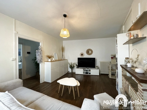 Image d'un maison 5 pièces 104 m² à 694€ à cognac (16100)