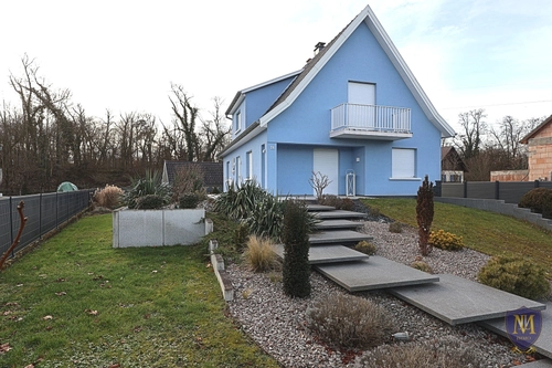 Image d'un maison 6 pièces 150 m² à 679000€ à kembs (68680)